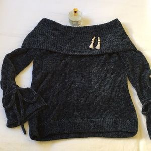 Lauren Conrad Off-Shoulder Sweater (DONATING SOON)